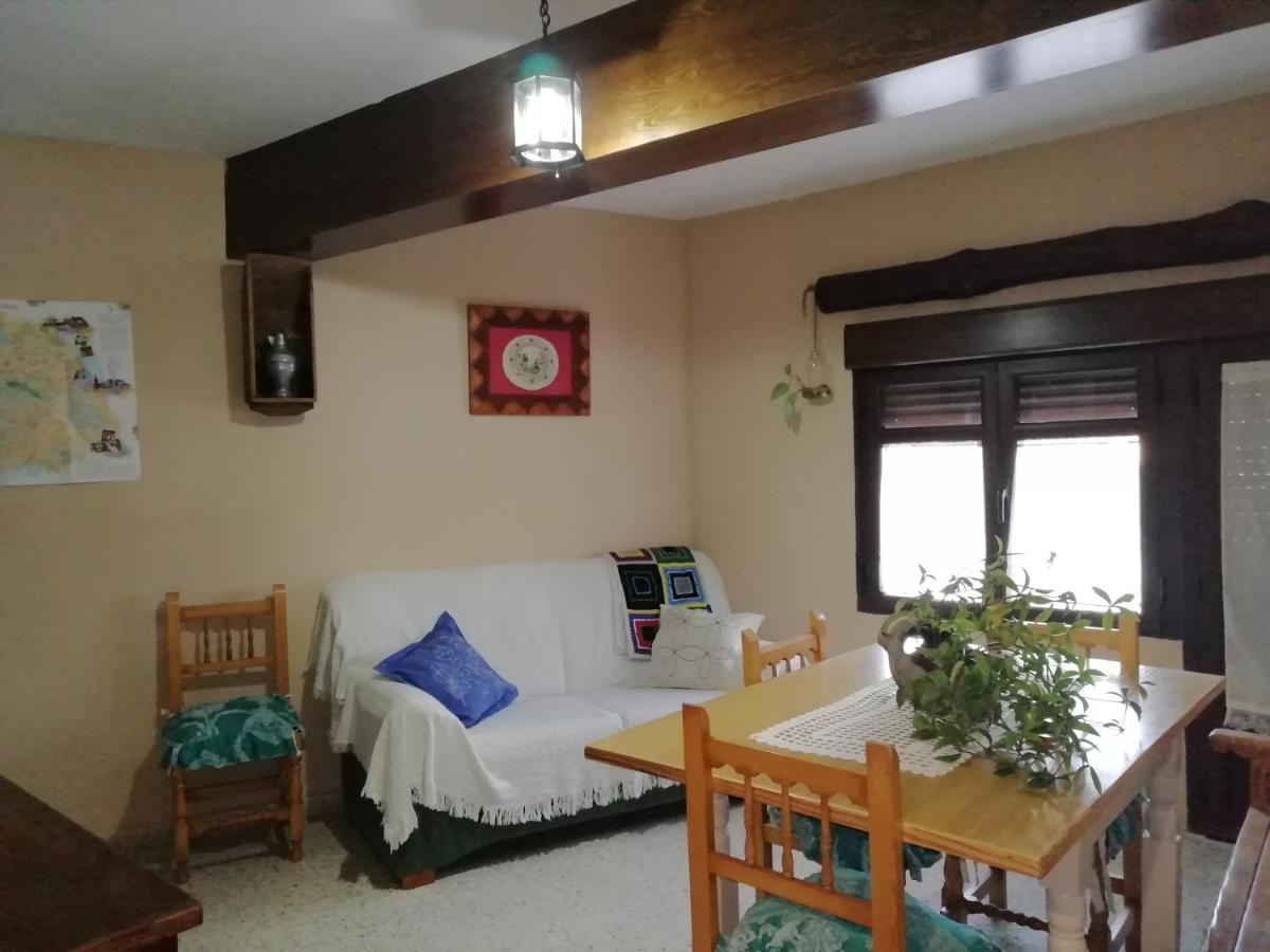 Casa Rural Abuela Maxi Ríolobos Esterno foto