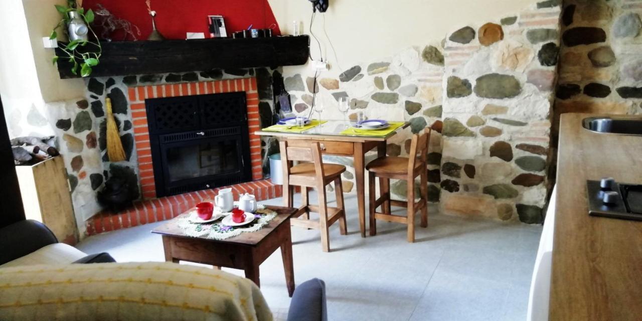 Casa Rural Abuela Maxi Ríolobos Esterno foto