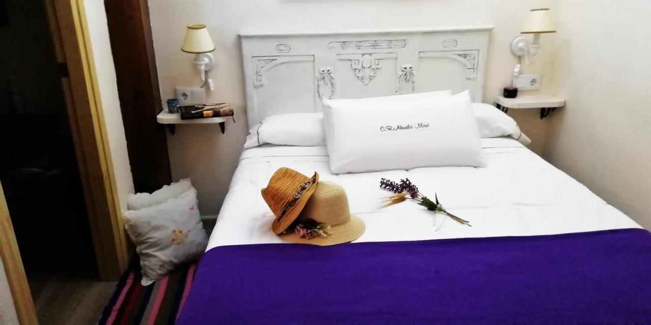 Casa Rural Abuela Maxi Ríolobos Esterno foto