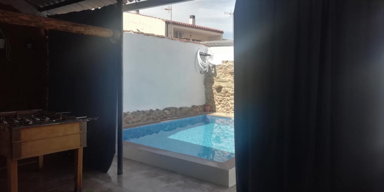 Casa Rural Abuela Maxi Ríolobos Esterno foto